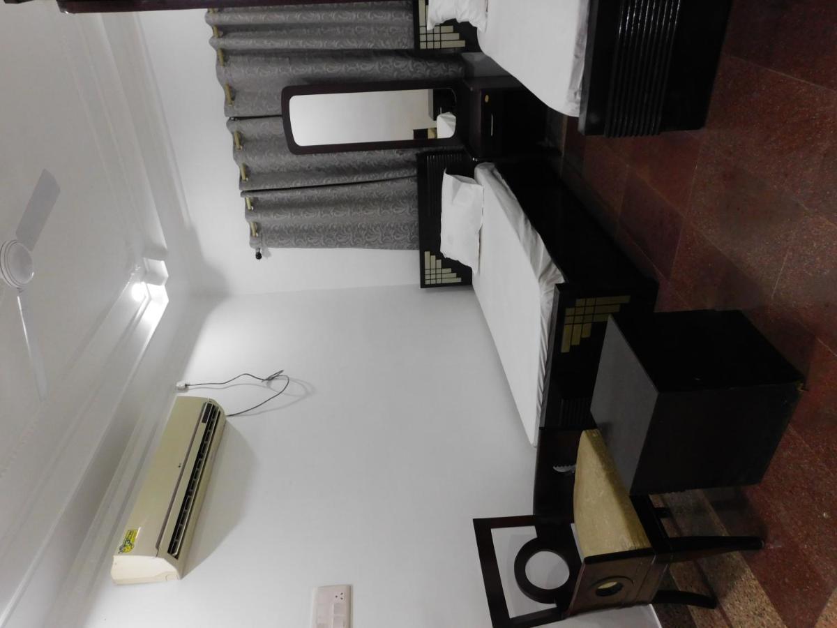 Hotel Thai International Bodh Gaya Esterno foto