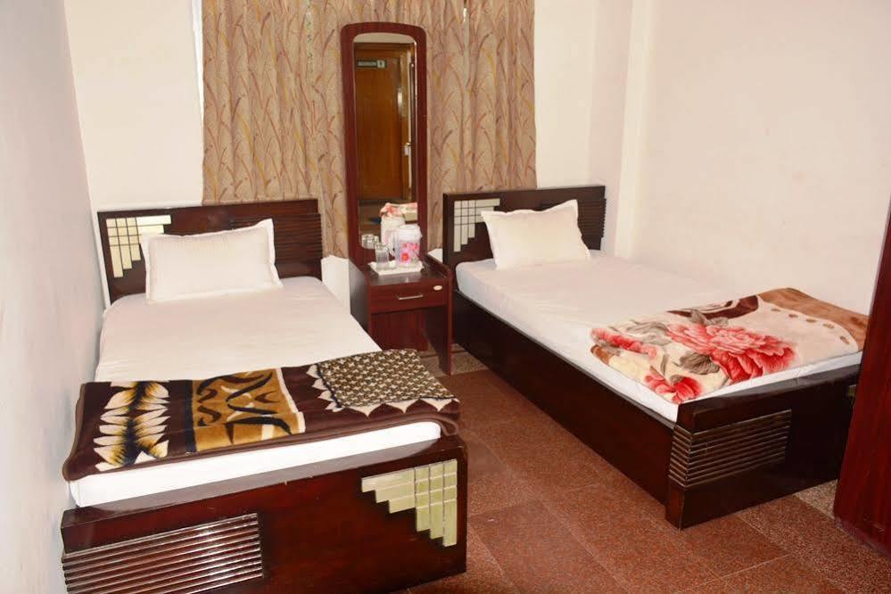Hotel Thai International Bodh Gaya Esterno foto
